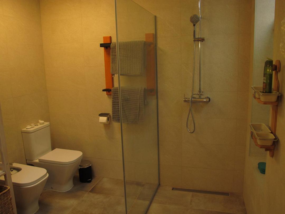 Bungalow Goa Pool View, Playa Roca Residence Sea Front Access - Free Ac - Wifi 科斯塔特吉塞 外观 照片